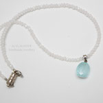 50e.Necklace with a pendant of natural aquamarine by FLAUNDER (magnetic lock)