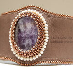120€. Bracelet by FLAUNDER «Amethyst Chocolate» with natural amethyst and milk crystals.