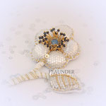 Brooch, 100% hand embroidery. 150 €