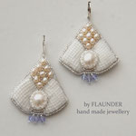 55e.Earrings "Pearl" by FLAUNDER
