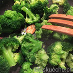 Broccoli darunter mischen