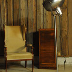 Scheinwerfer Stehlampe im Vintage Industriedesign 