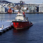 Einfahrt in den Hafen von Tromsö