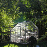 le jardin devant le gite