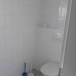 Toilette und Dusche