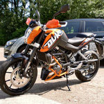 A 1 KTM Duke 125