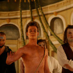 Amor (Shaw Coleman) und Ensemble