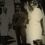 1943 in via Garopoli foto ricordo del maestro Francesco (Ciccillo) Scorzafave