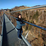 Esther auf der Brücke