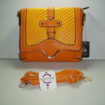 Elba Handbags  clave 99/32  $ 350.00