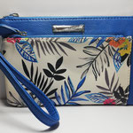 CODIGO 158/82  NINE WEST    $ 1,295.00