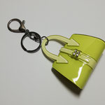 CODIGO 116/28  DIJE PARA BOLSA  $185.00
