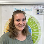 Berenice Bonito, Lehrerin 