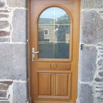 Artisan fabricant d'escaliers, portes, volets, fenêtres