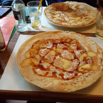 Pfannkuchen mit Äpfeln