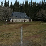 10-11-15 Maison typique du Cantal