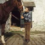 En novembre 1965, Mehdi et un cheval © gettyimages