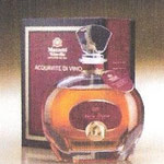 Opera Prima: 20 years aged distillate decanter in wooden gift box 0.7 ltr / 43%