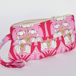 HANDTASCHE 3