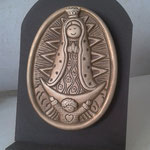 Virgen Ovalo Lupita Con Pedestal $ 48.00