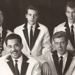 THE FASCINATIONS (Apeldoorn) vlnr: Arnold Neijendorff, Boy Kneefel, Henk Bouwer,  Adrie Sijs en Fred Hillebrand.