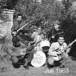 THE DYNAMIC STRING  vlnr: Bob Schenkhuizen - Niels Kolmus - Jan Veth - Rob Jansen - Blaise Kolmus (fotocollectie: Rob Jansen)