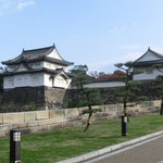 大坂城（大阪府大阪市中央区）千貫櫓と渡櫓門