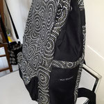 Le côté du sac à dos