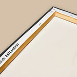 Leinwanddruck "Netter kleiner Frosch sitzt in der Ecke und denkt "Wat'n Quack"