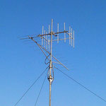 GRUPPO ANTENNE VHF IN POL.ORRIZIONTALE E VERTICALE.
