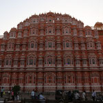 La célèbre façade du Palais des Vents de Jaipur