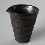 黒釉冷酒片口　８７×１００　　￥３，７８０
