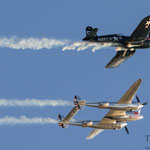  F4U-4 Corsair & Lockheed P-38 Lightning der Fyingbulls aus Österreich.