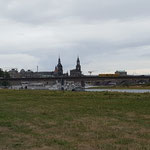 Dresden kommt in Sicht.