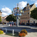 Zunftbaum auf dem Markt in Riesa.