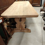 table ancienne de monastère en chêne lg 2m larg 80 cm ht 74 cm