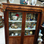 vitrine ancienne en acajou XIX lg 1m34 pf 46,5 cm ht 1m85