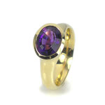 Ring in Gelbgold mit Uruguay-Amethyst