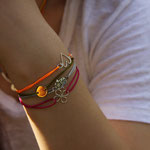 'RIO' Armbänder am Model