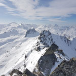 Blick zum Güfer und Rheinwaldhorn im Süden