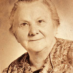 Rosa Bertha Henke, verw. Zabel und Zöckel hier um 1962 in Dessau.