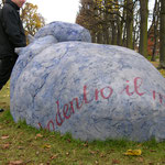 Ulla Nentwig 2007 " Das steinerne Herz", großer Garten Herrenhausen 