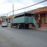 Un bus cubain (camion tolé)