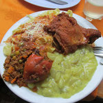 Essen in Abancay - Tallarin mit Rocoto und Gallina
