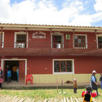 dieses Gemeindezentrum wurde von "La Balanza" mitfinanziert