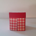 ref B: boite chocolats à compartiments 8€