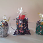 ref B: boite chocolats tasse 8€