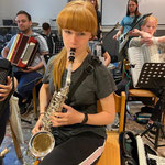 Alina "1.&4.Stimme & Saxophon"