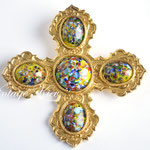 Лот №132.Винтажная брошь-кулон Accessocraft.Прекрасная сохранность,маркировка.Ювелирный сплав под состаренное золото,вставки миллефиори.Размер-7 см.Цена-3500 грн