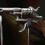 Revolver con cui Verlaine sparò a Rimbaud